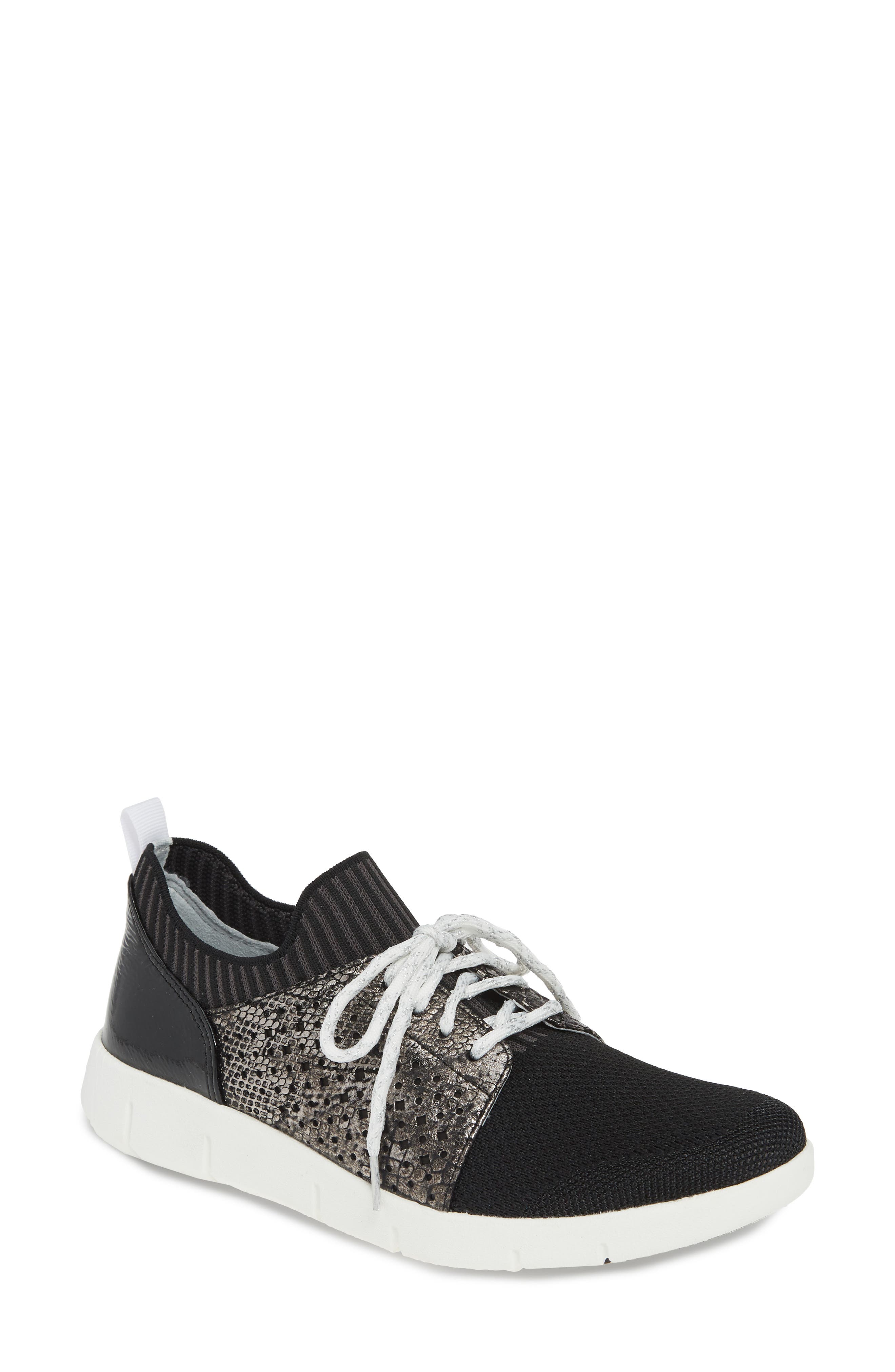Johnston & Murphy Tamara Sneaker- Black