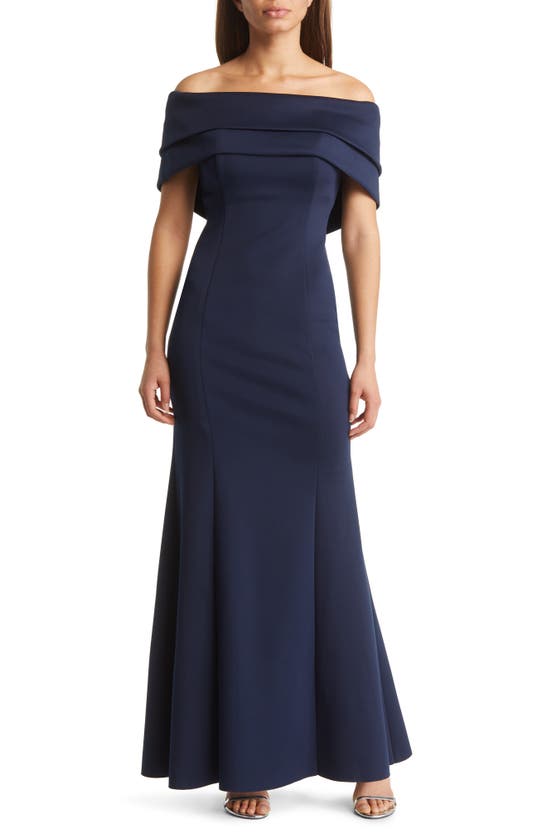 VINCE CAMUTO Gowns for Women | ModeSens
