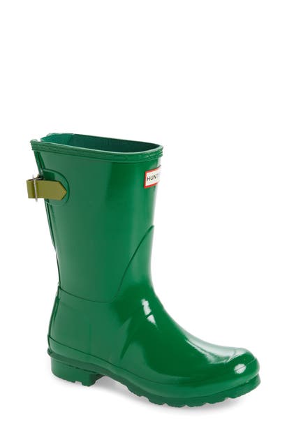 Hunter Original Short Adjustable Back Gloss Waterproof Rain Boot In Sea Fern Green