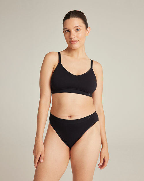 Nudea The Essentials Bralette In Black And Bare 03