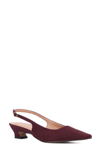 Torgeis Slingback Kitten Heel Pump In Burgundy