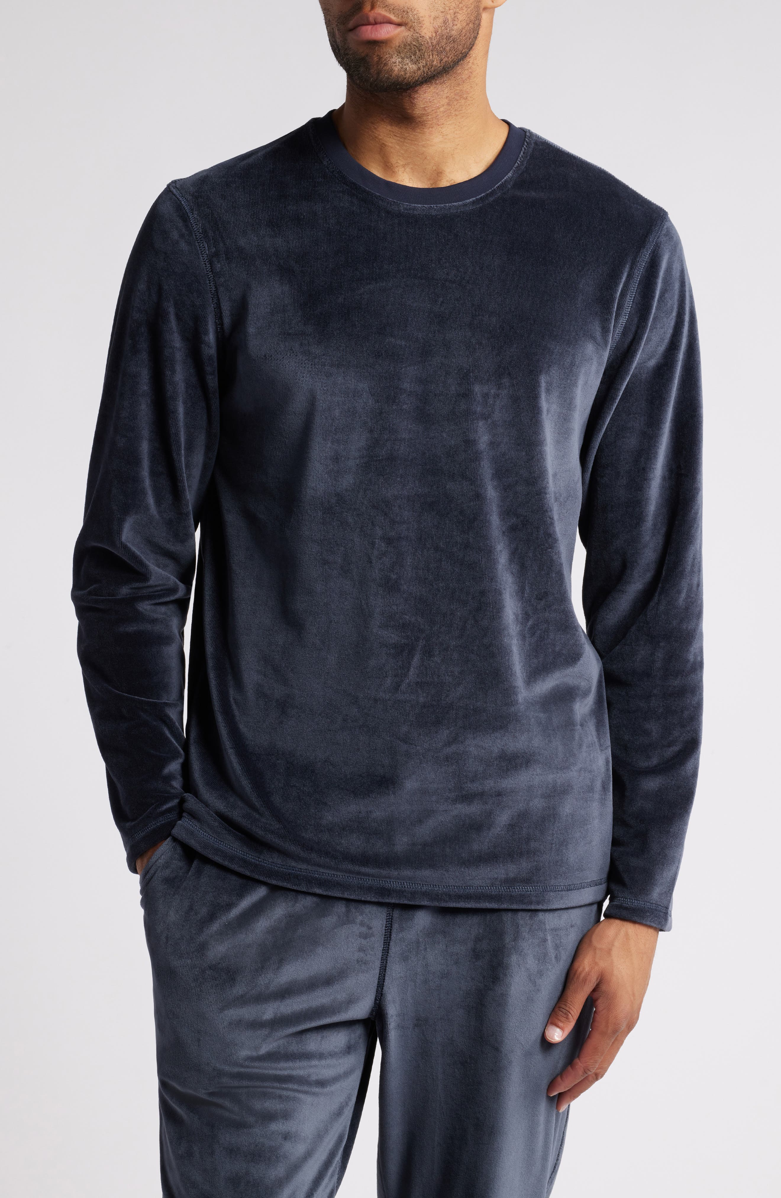 Daniel Buchler Velour Hairline Long Sleeve Pajama T-Shirt in Black 