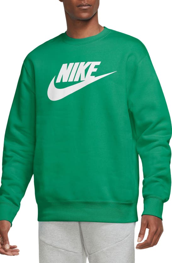 Shop Nike Fleece Graphic Pullover Sweatshirt In Malachite