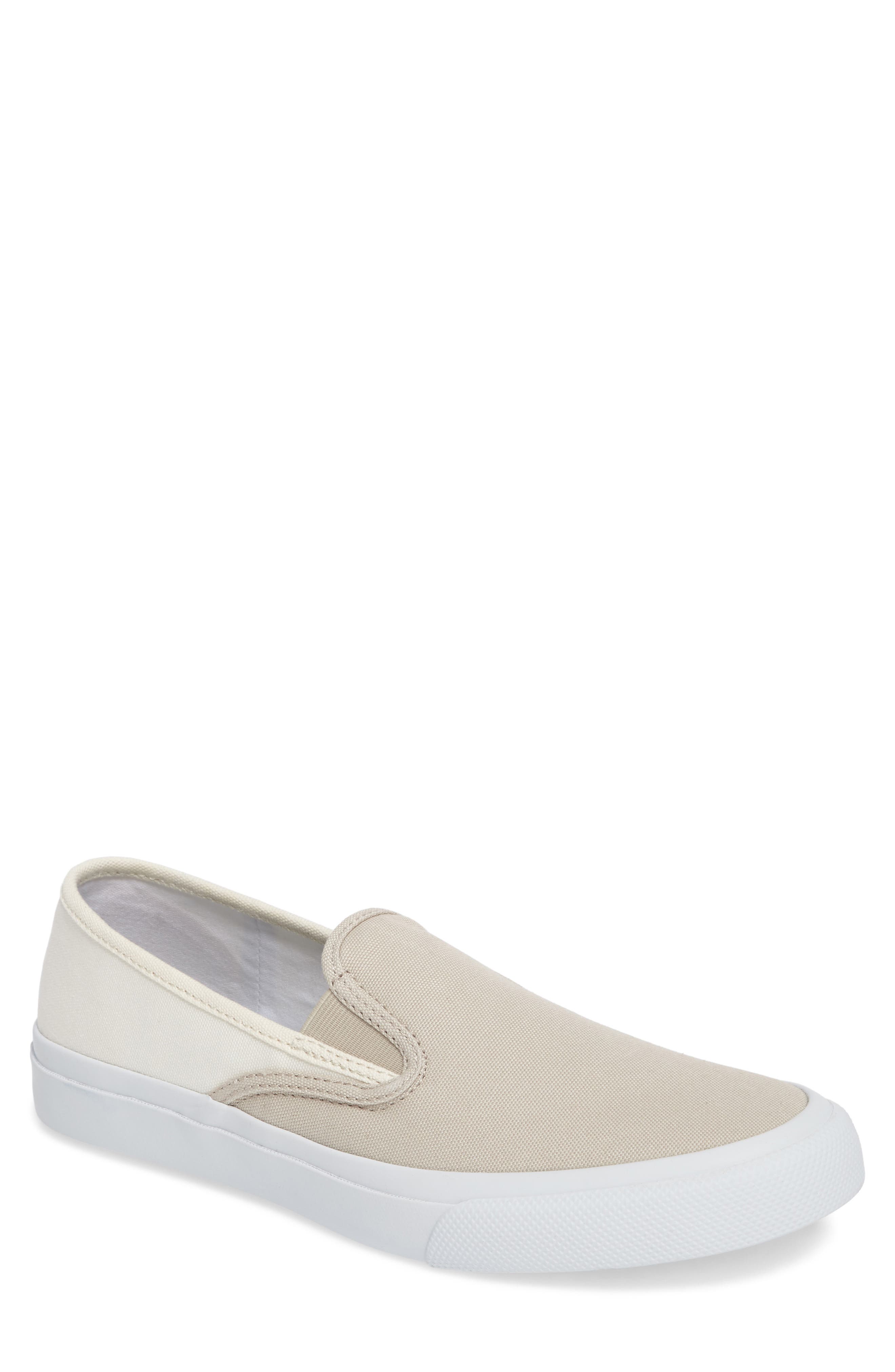 sperry cloud slip on