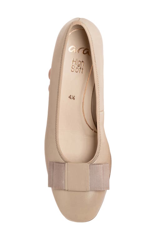 Ara Garnet Pump In Sand