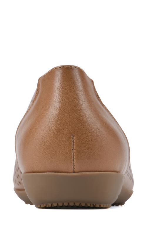 Shop Cliffs By White Mountain Cindy Flat In Tan Burnished Smooth