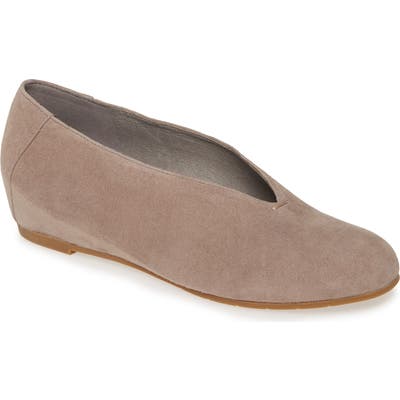 Eileen Fisher Patch Flat- White