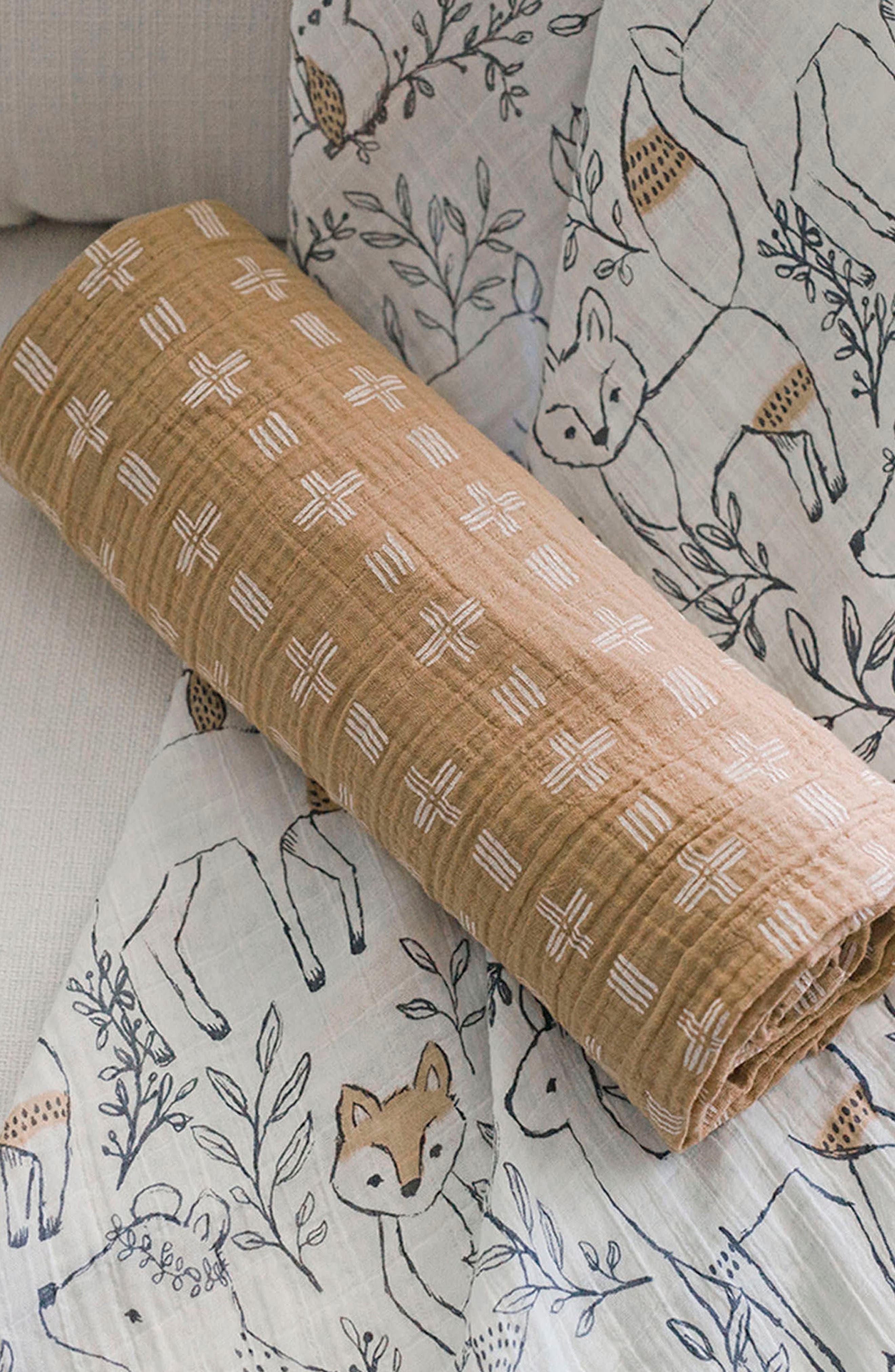 CRANE BABY 2Pack Assorted Swaddle Blankets Nordstrom