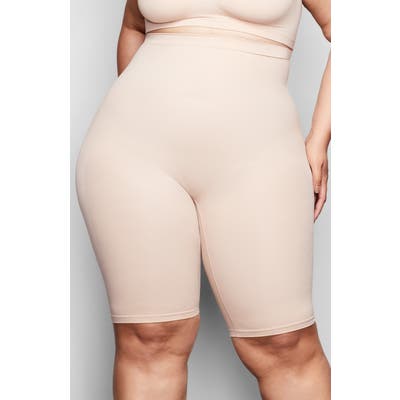Plus Size Skims Sculpting Seamless Above The Knee Shorts, X/3X - Beige