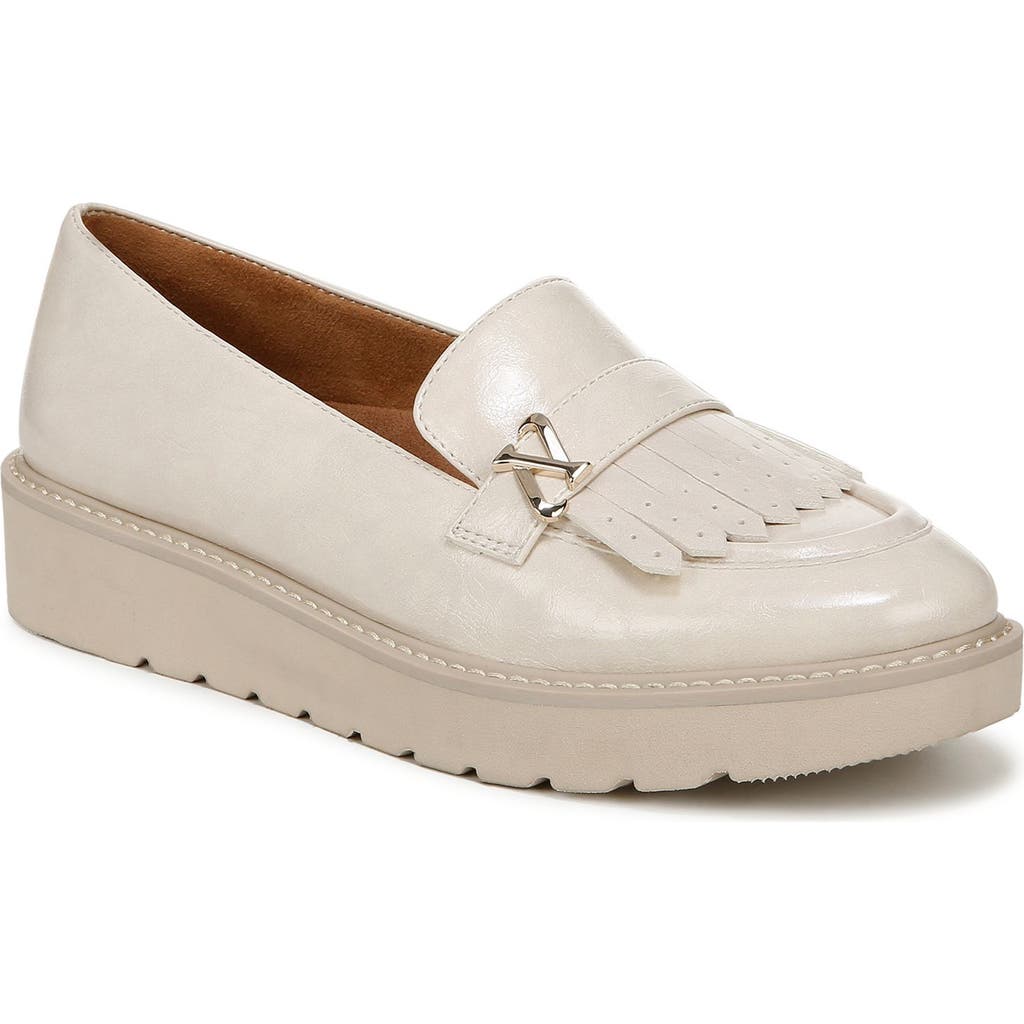 Naturalizer Expert Lug Sole Loafers In Porcelain Faux Leather