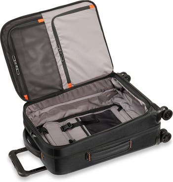 Briggs & Riley Baseline Essential 22-Inch Expandable Spinner Carry