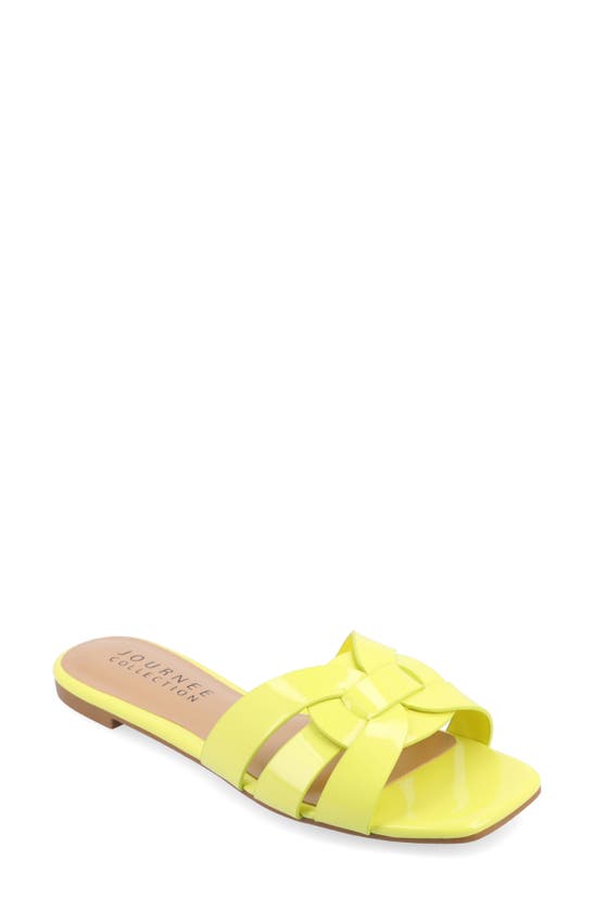 Journee Collection Journee Womens Arrina Wide Width Flat Sandals In Green