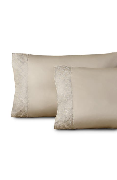 Decorative Throw Pillow Insert, Down and Feathers Fill, 100% Cotton Cover  233 Thread Count, Square Pillow Insert - Made in USA (17x17)