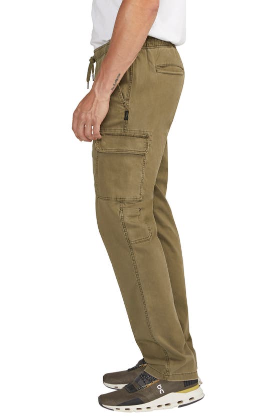 Shop Silver Jeans Co. Pull-on Twill Cargo Pants In Olive