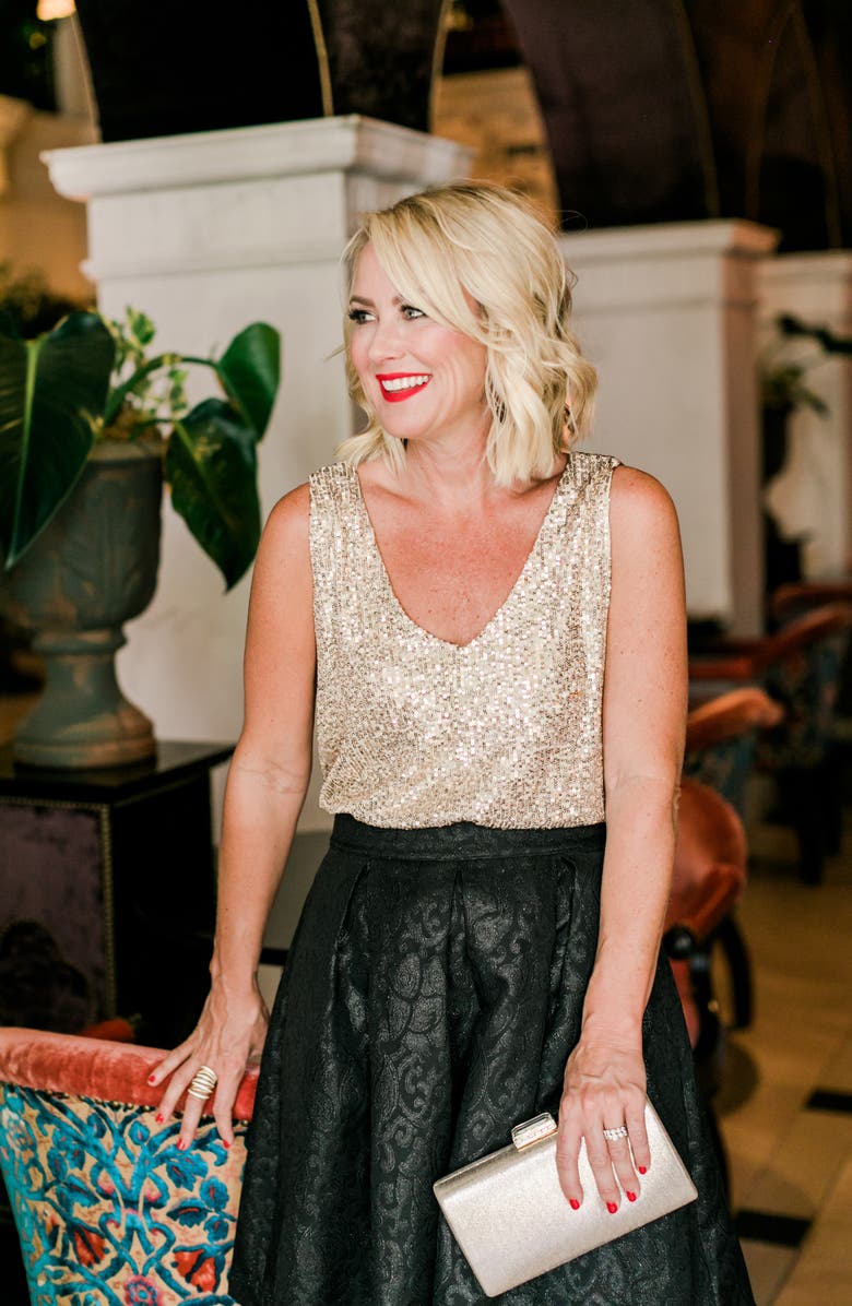 GIBSON x Hi Sugarplum! Holiday Confetti Double V-Neck Tank, Alternate, color, CHAMPAGNE SEQUIN