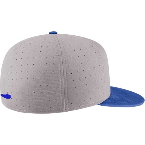 Men's Nike White Duke Blue Devils Aero True Baseball Performance Fitted Hat