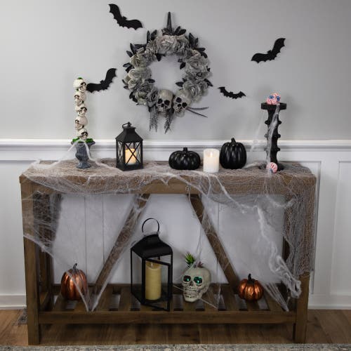 Northlight Double Skull And Gray Roses Halloween Wreath, 16-inch, Unlit In Gray