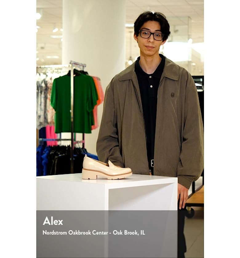 naturalizer rosalie leather tassel loafer