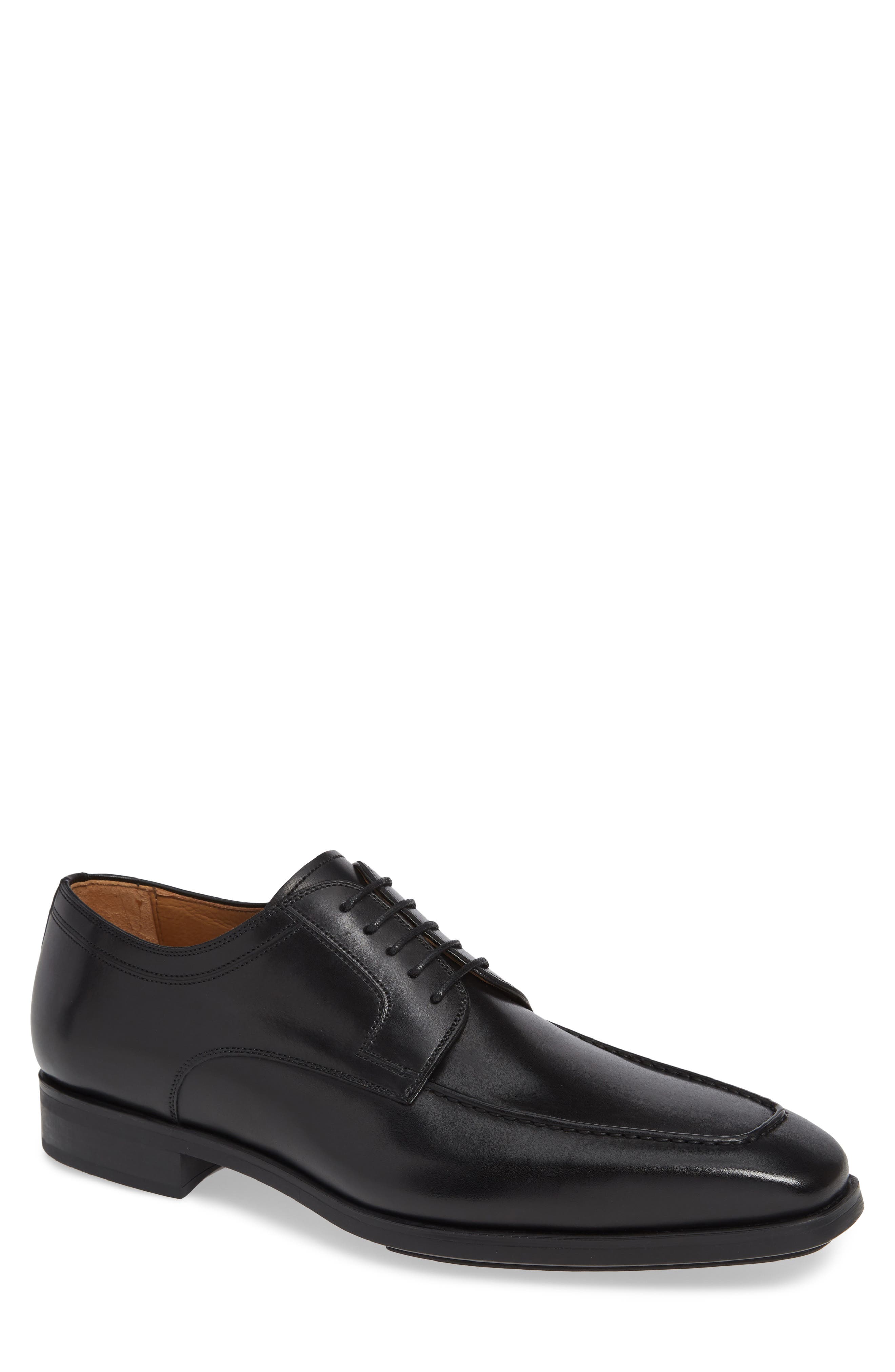 magnanni derby shoes