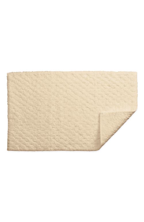Matouk Lotus Bath Rug in Champagne at Nordstrom, Size Small