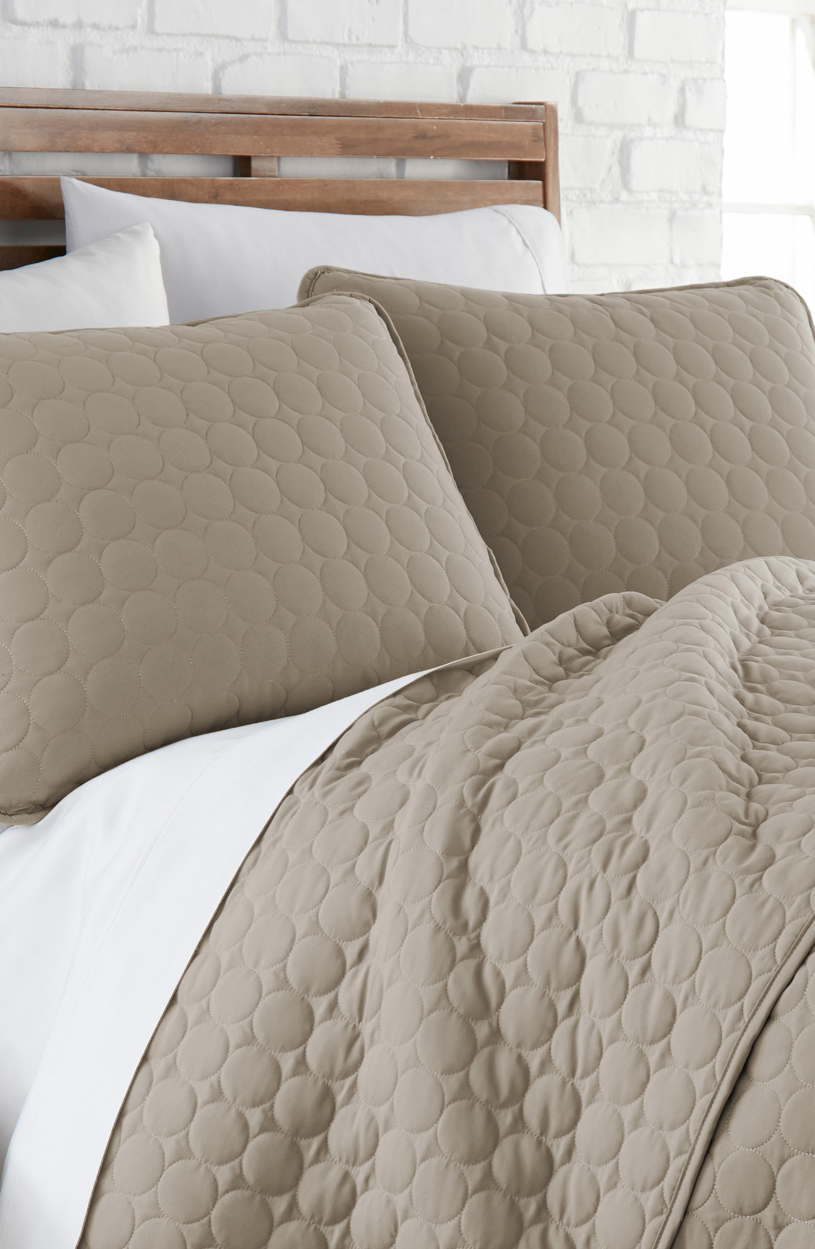 SOUTHSHORE FINE LINENS UltraSoft Oversized Quilt Set Nordstromrack