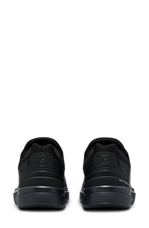 On The Roger Advantage Tennis Sneaker In All Black