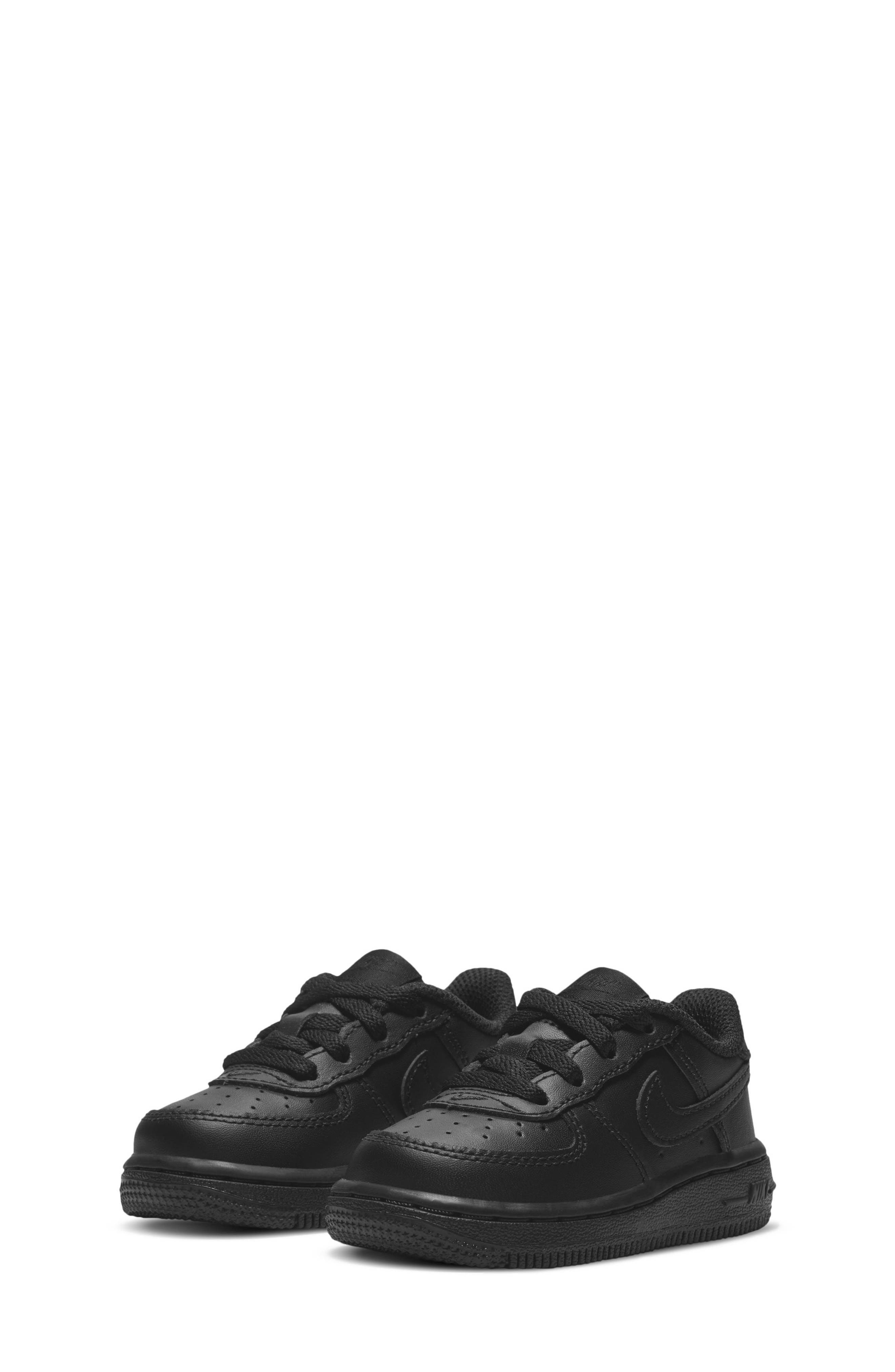 toddler all black tennis shoes