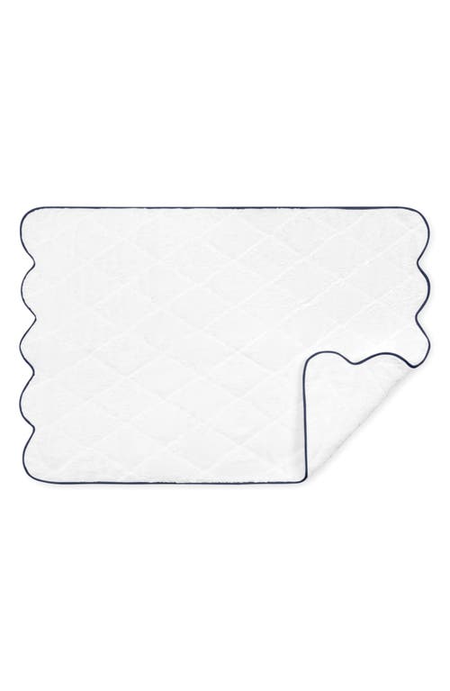 Matouk Cairo Scallop Trim Cotton Quilted Bath Mat in Navy at Nordstrom