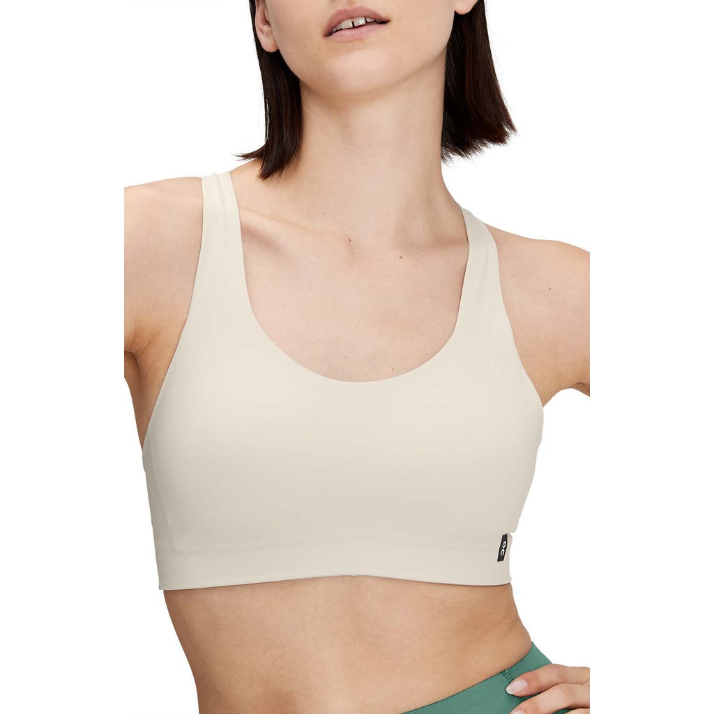 On Active Sports Bra In White