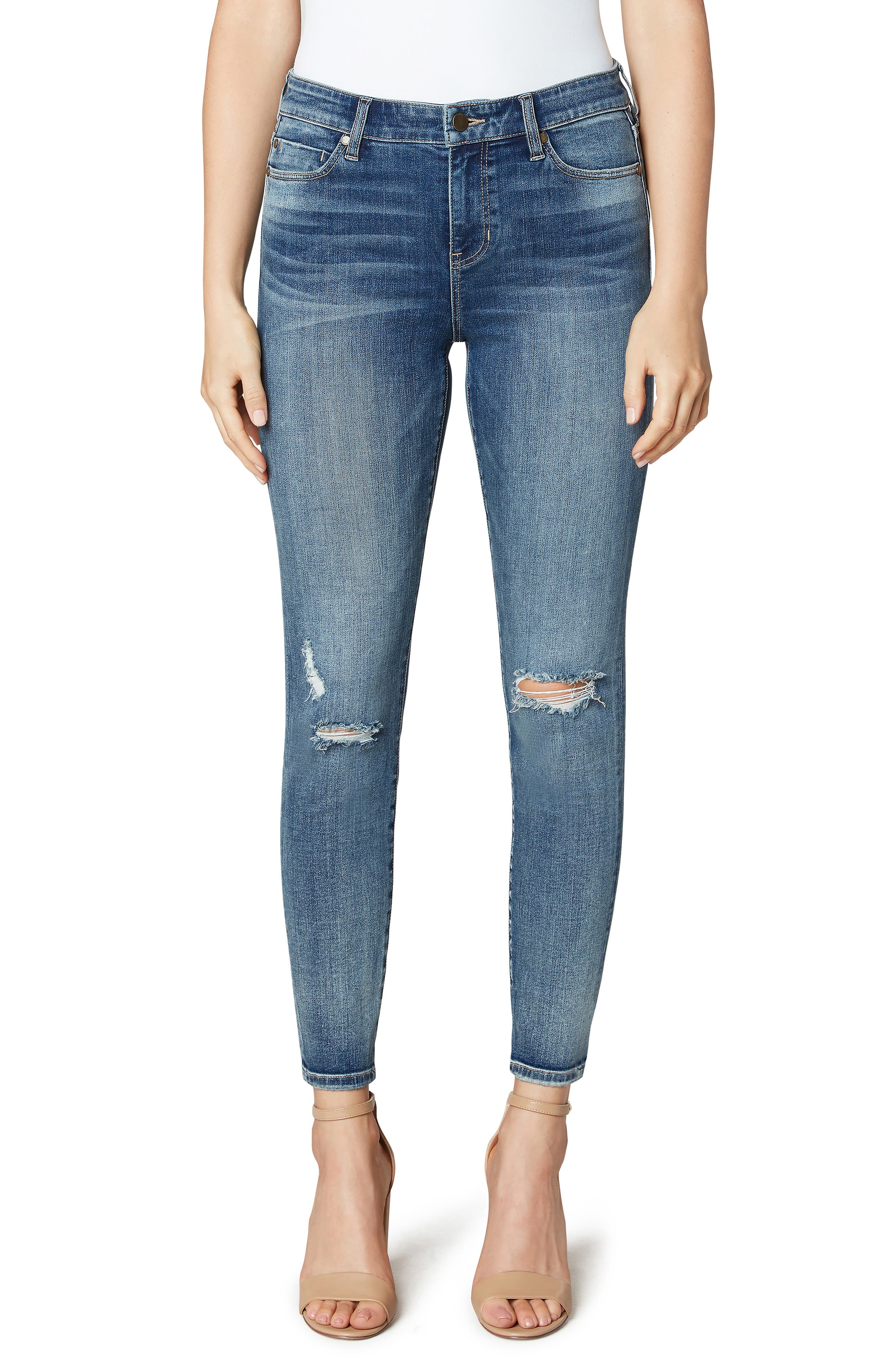 Women's Distressed & Ripped Jeans | Nordstrom Rack