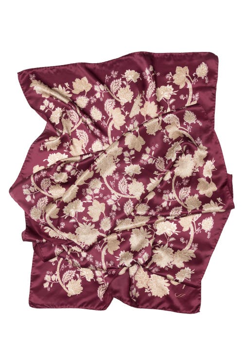 Elizabetta Esmeralda In Burgundy