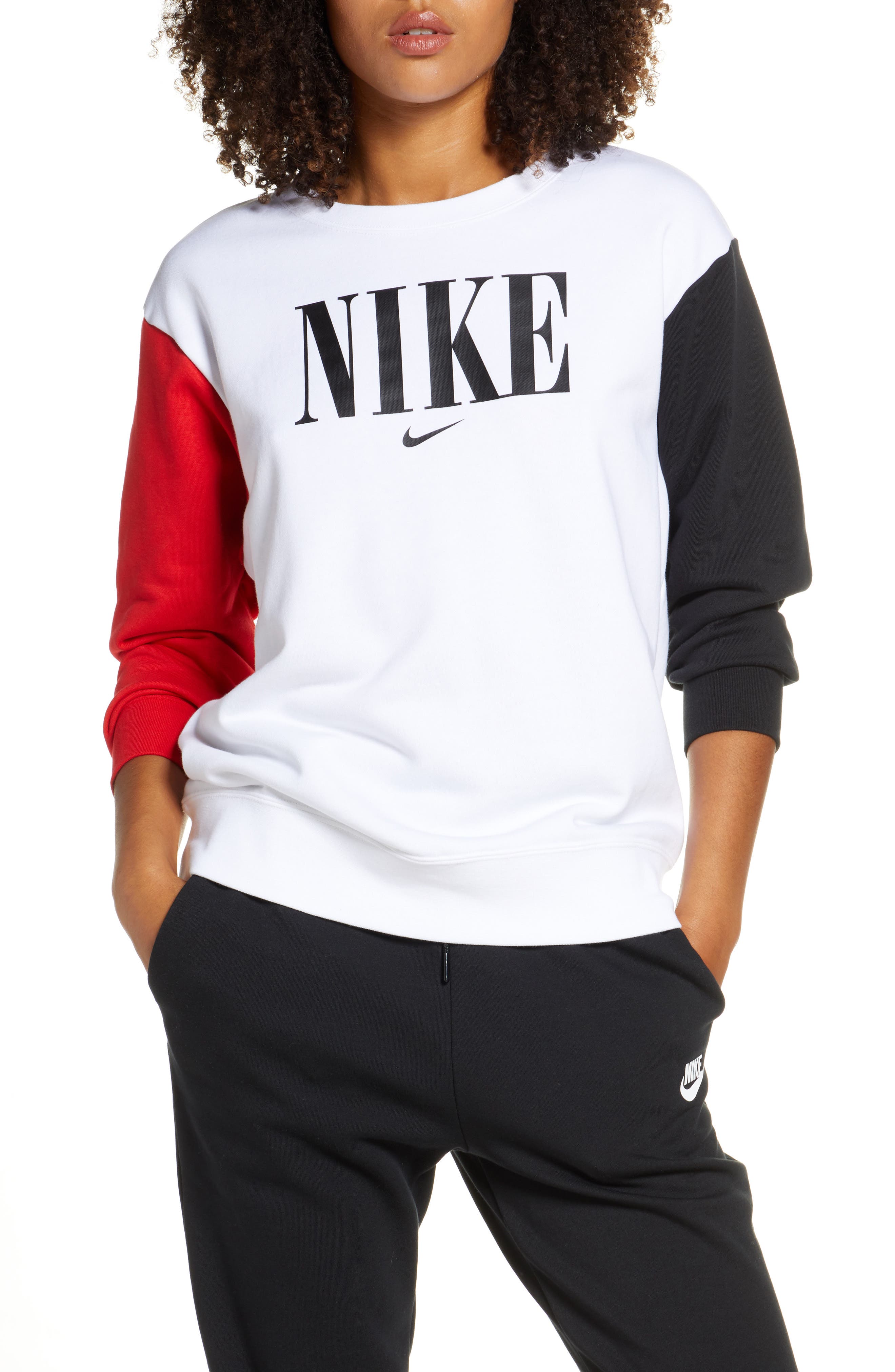 Nike Sportswear Essential Colorblock Crewneck Sweatshirt