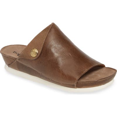 Bos. & Co. Pern Slide Sandal, Brown