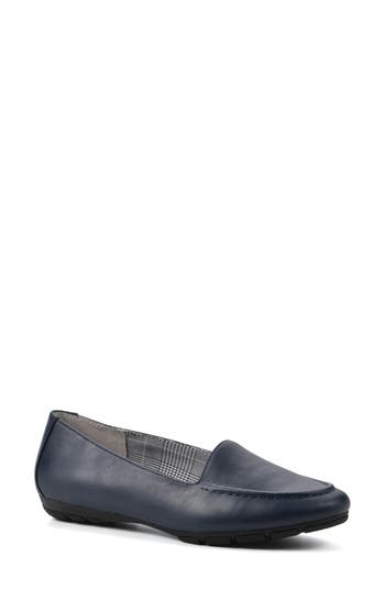 Shop Cliffs By White Mountain Gracefully Flat In Navy/smooth