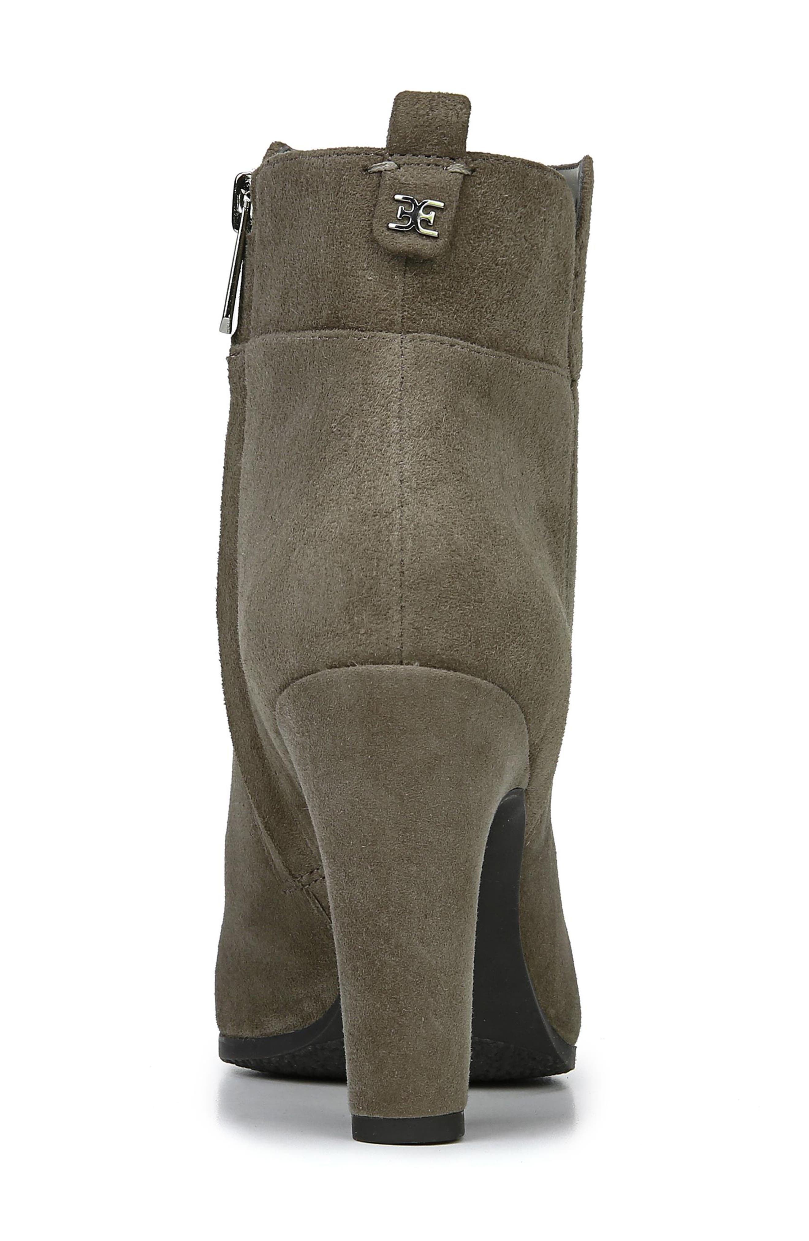 sianna ankle bootie