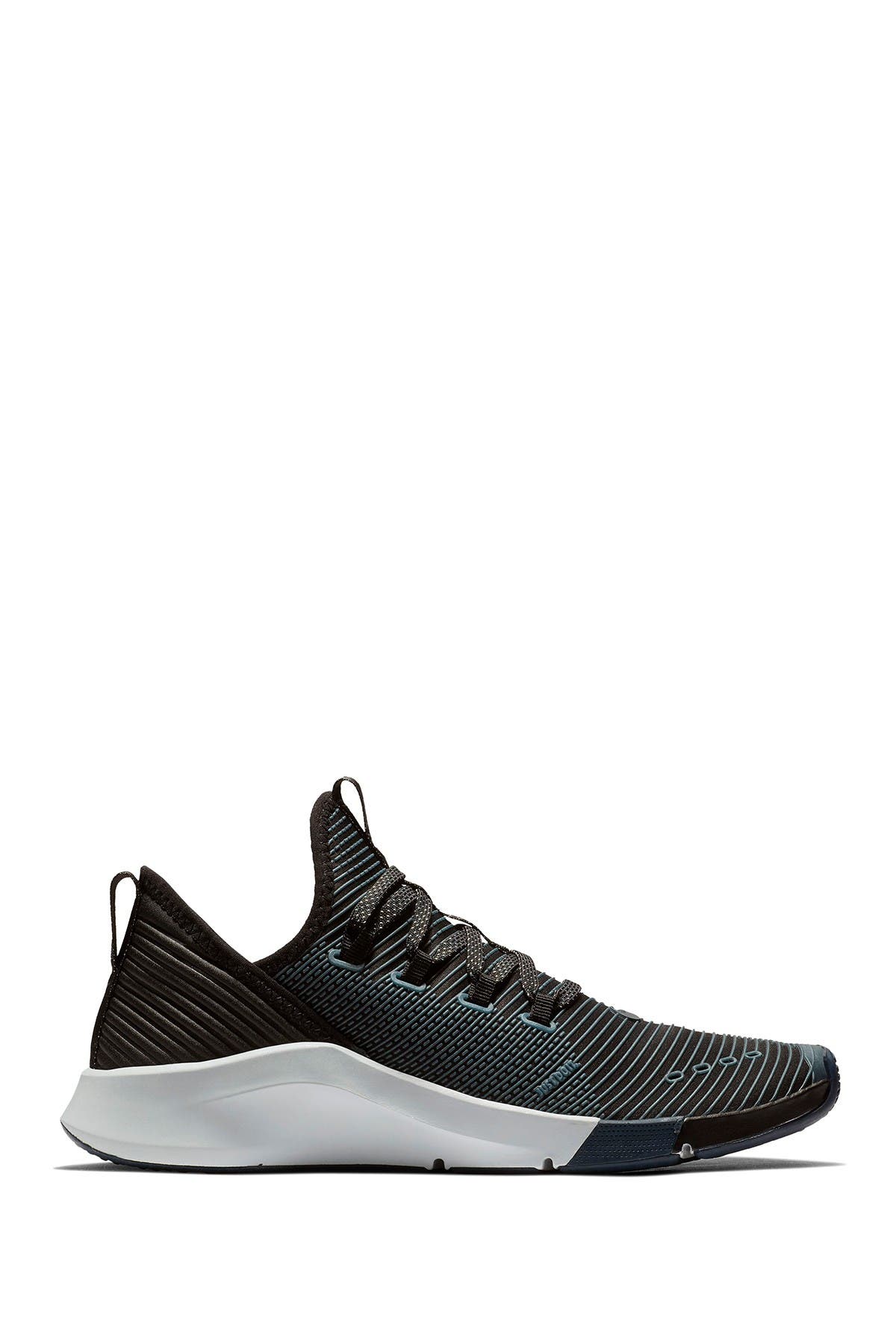 nike air zoom elevate mtlc