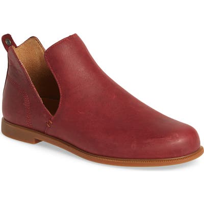 Kodiak Low Rider V-Cut Bootie, Red