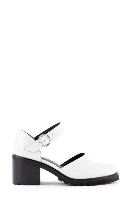Seychelles Lock & Key Pump In White