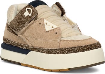 Goldencush Sneaker