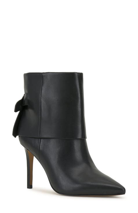 Vince Camuto Women's Minnada2 Boot Black/Naplack, Size 6 : :  Clothing, Shoes & Accessories