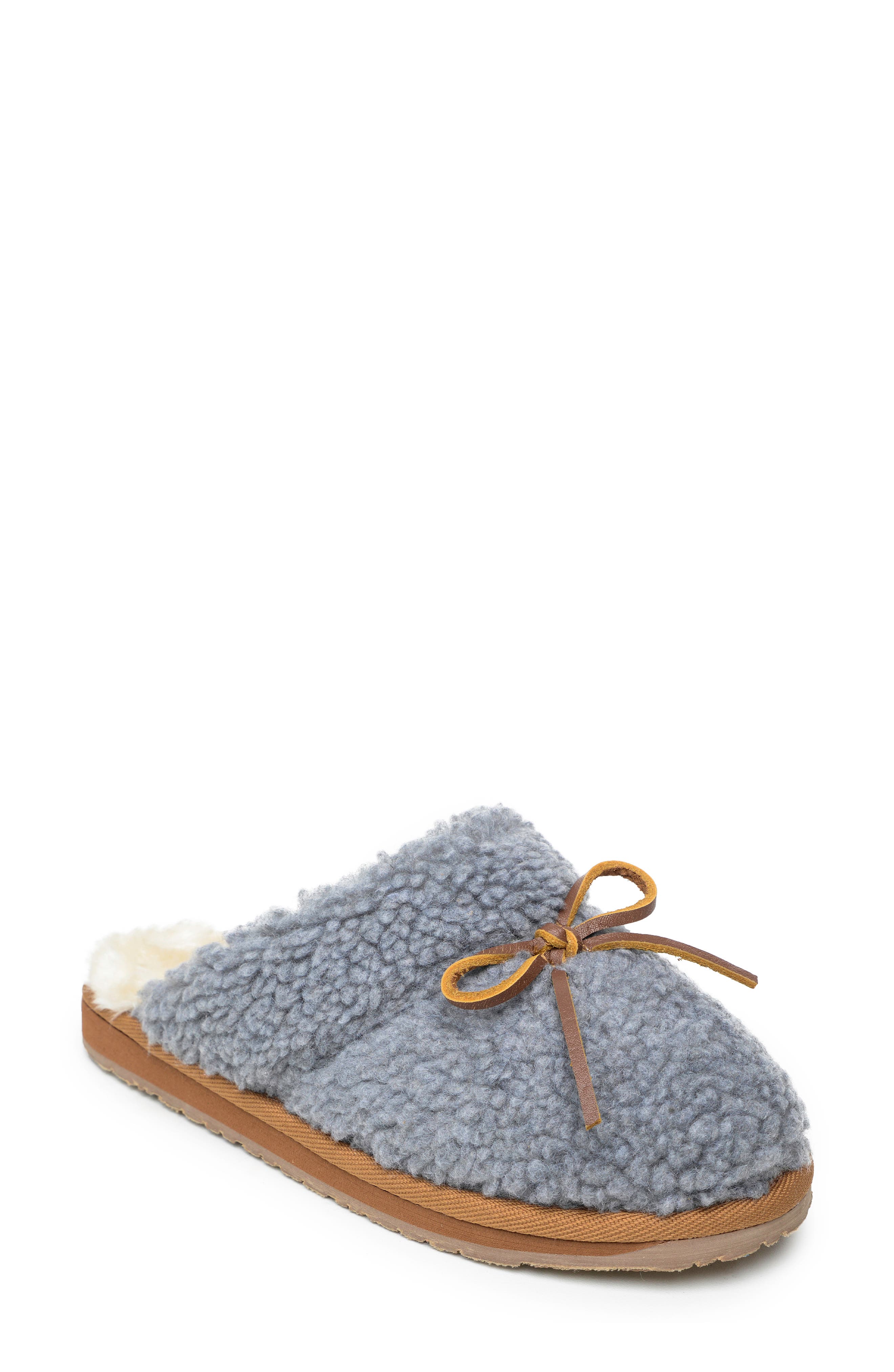 nordstrom minnetonka slippers