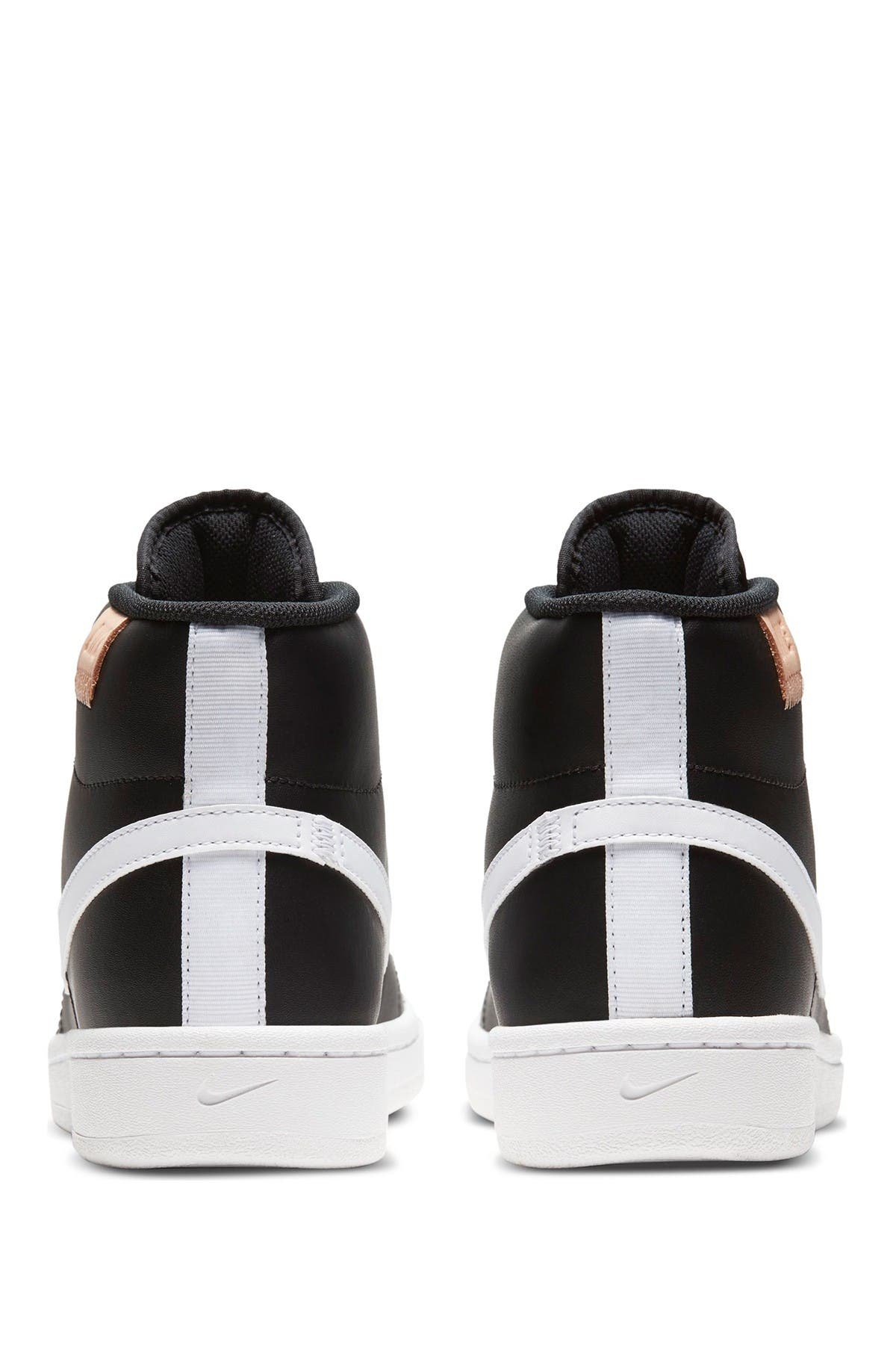 court royale 2 mid on feet