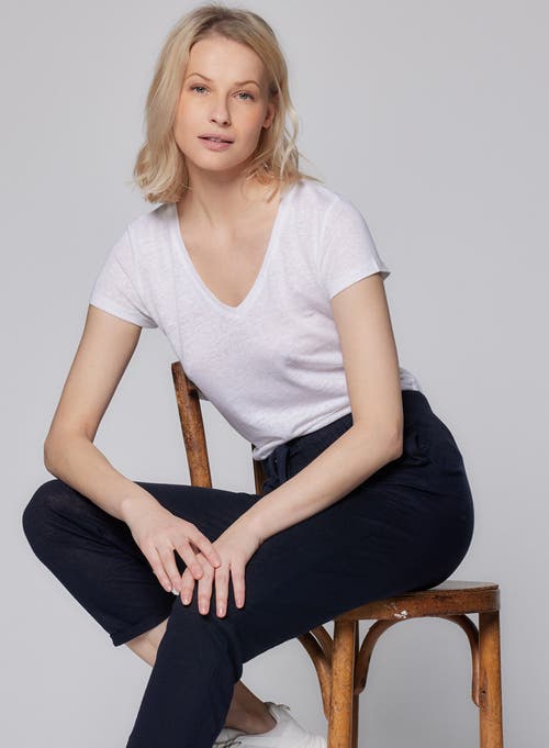 Shop Majestic Filatures Stretch Linen Short Sleeve V-neck T-shirt In Blanc