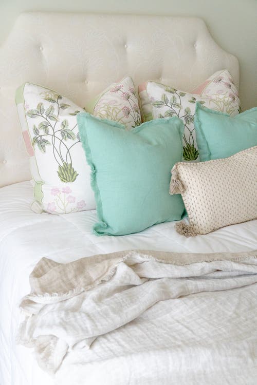Anaya Soft Linen Euro Pillow 26x26 With Down Alternative Insert In Mint Green