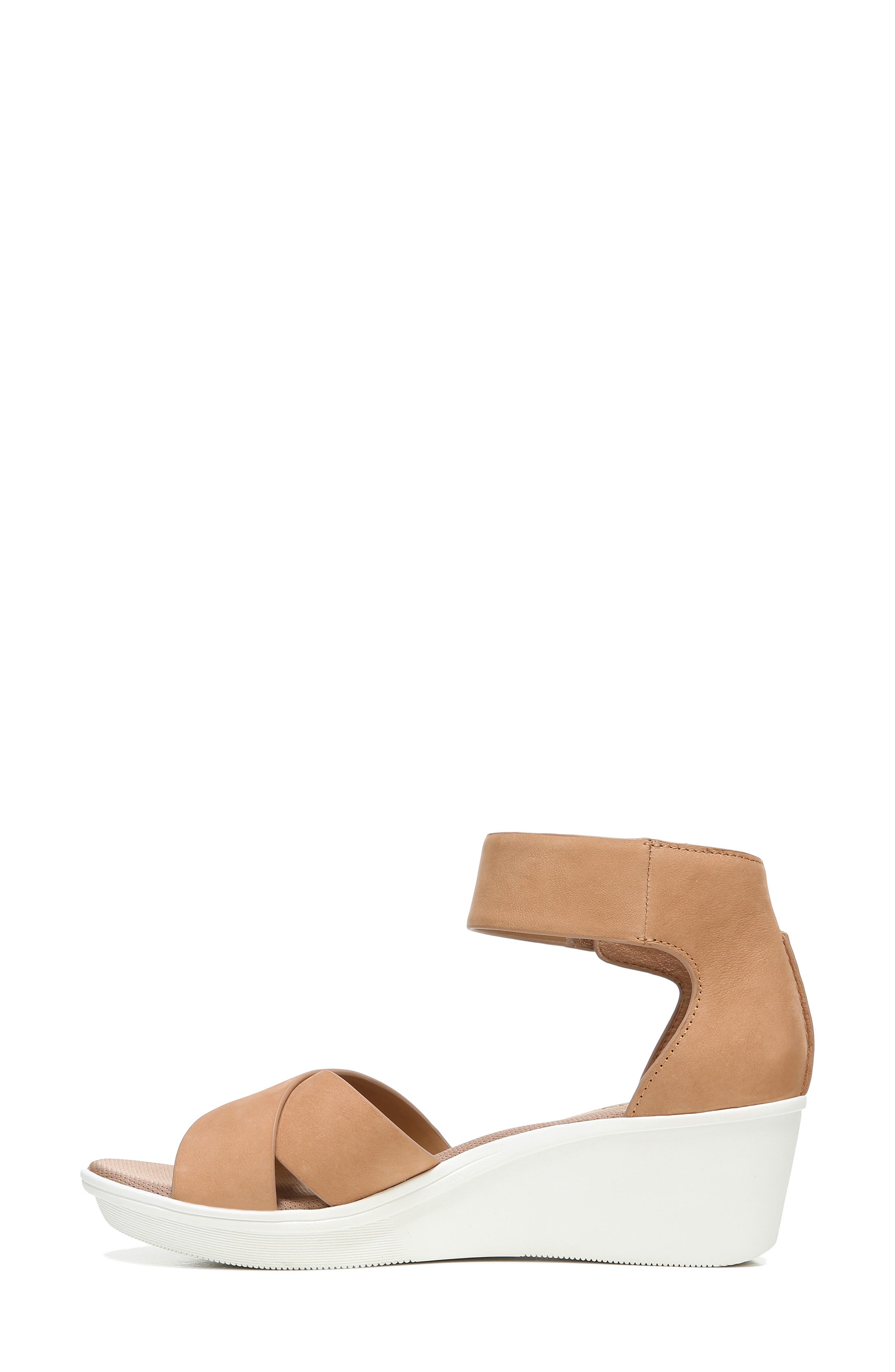 Naturalizer Riviera Wedge Sandal in Cookie Dough Leather | Smart Closet