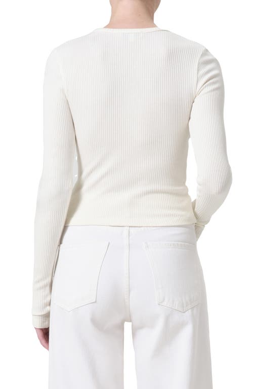 Agolde Alma Shrunken Long Sleeve Rib Top In Oat Milk