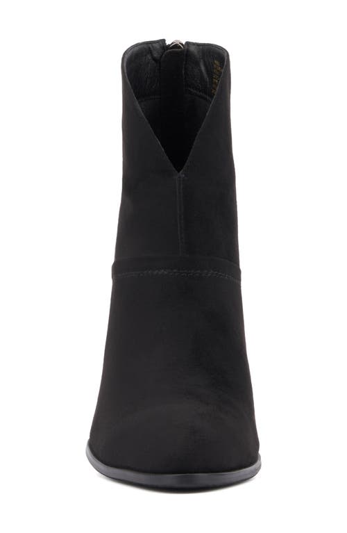 Torgeis Notched Wedge Boot In Black