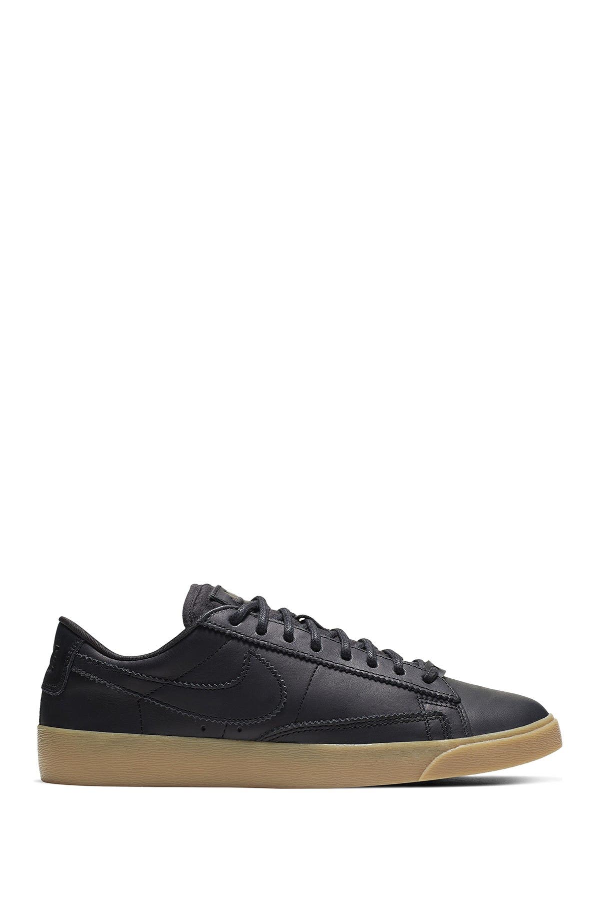 nike blazer low lxx