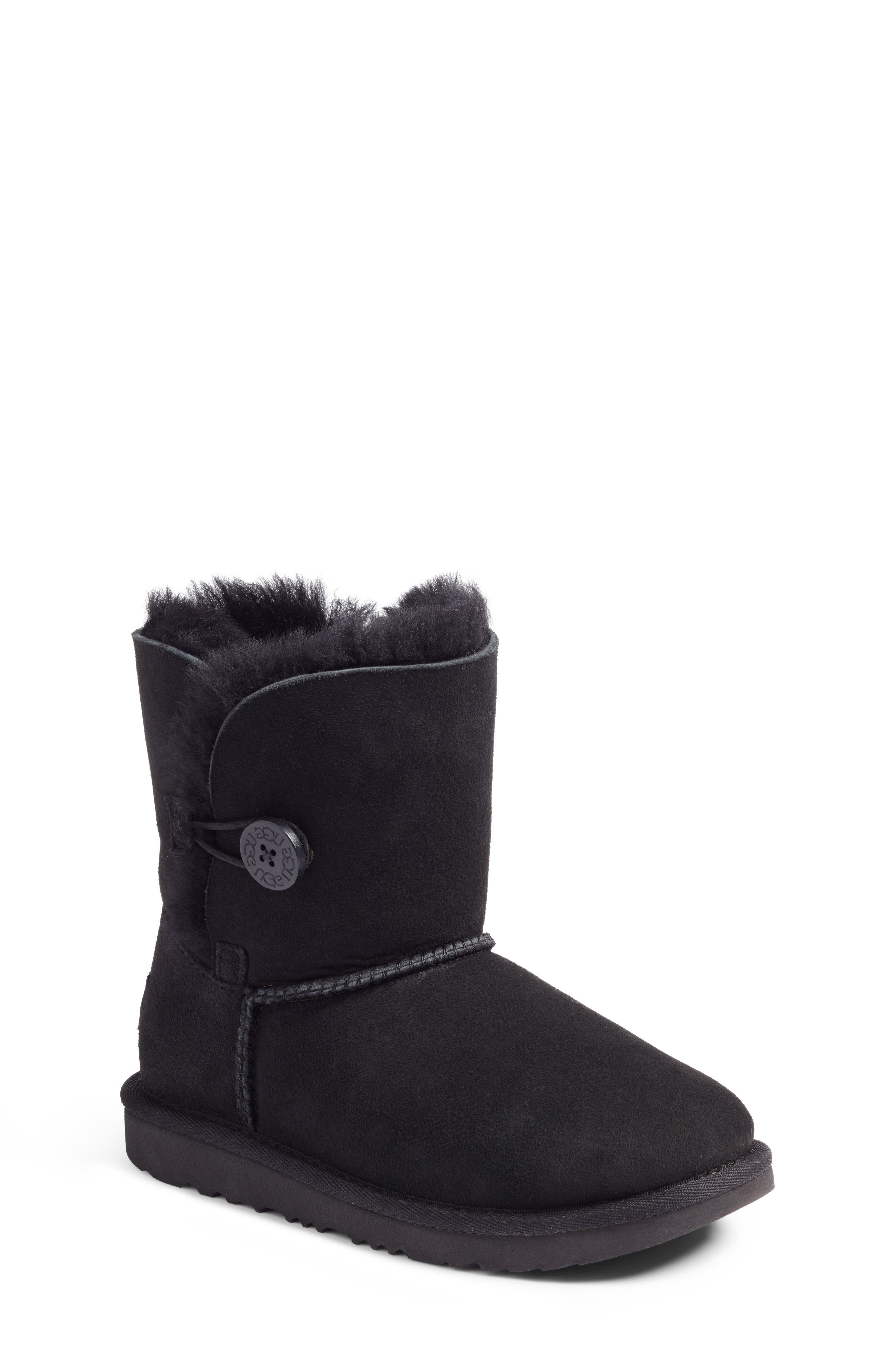 black bailey button ugg boots