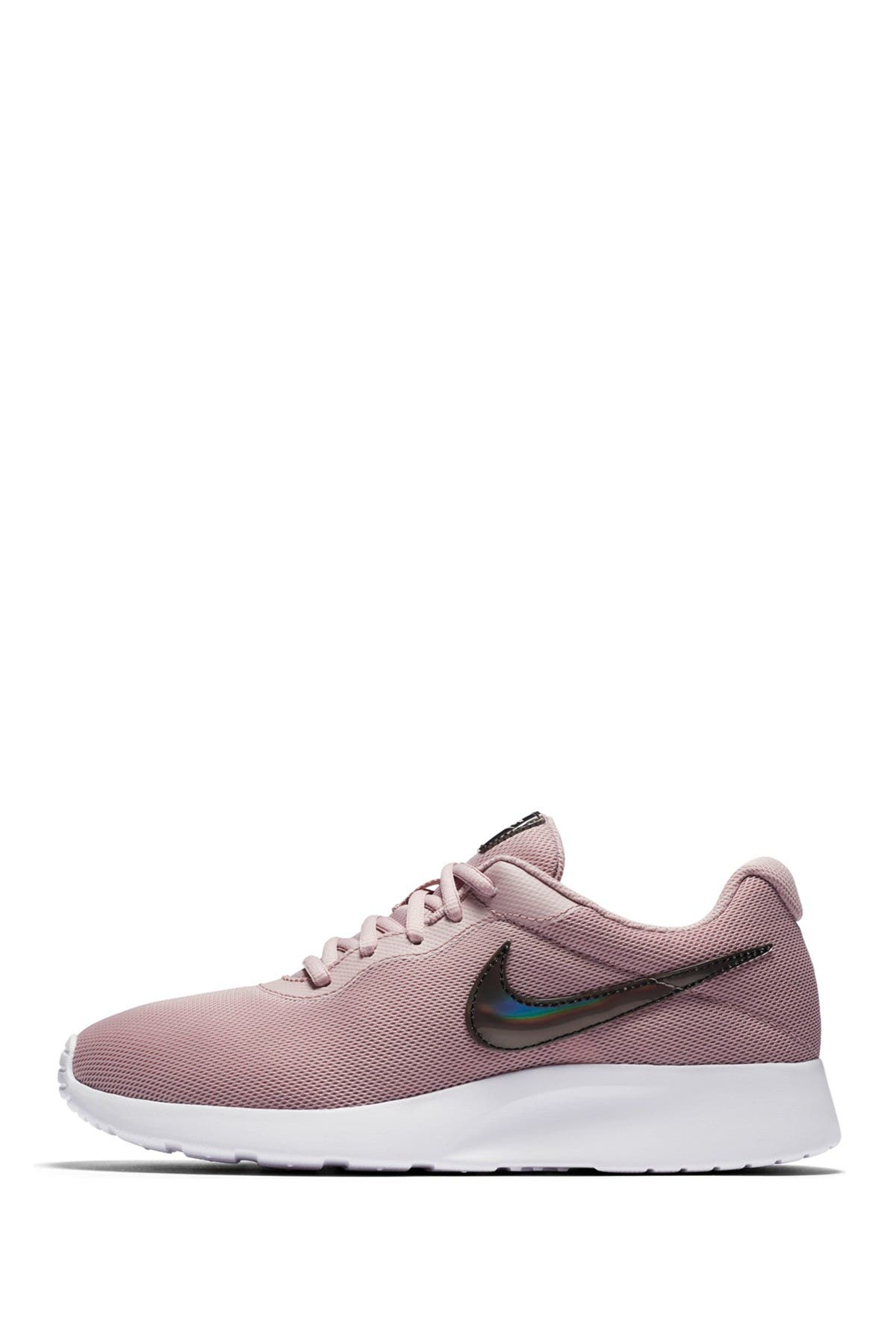 rose gold nike tanjun